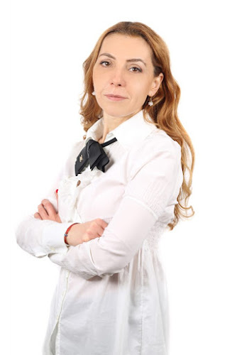 адвокат Надя Кръстева